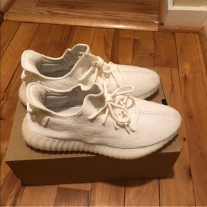 Yeezy boost 350 Triple White